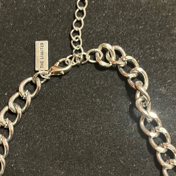 Statement Chunky Necklace - Picture 3 of 3